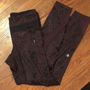 Lululemon run inspire crop